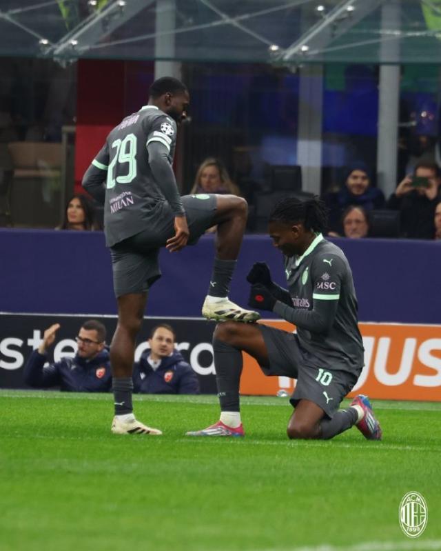 1733959220856082991.jpg 65b9cbf0gy1hwhnldcuivj20u011in1e.jpg